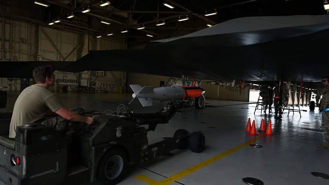Новая ядерная бомба готова для стелс-бомбардировщика B-2A